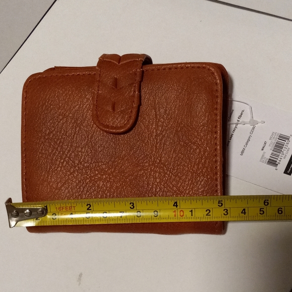 NWT Time and Tru Woman Wallet - Picture 6 of 8